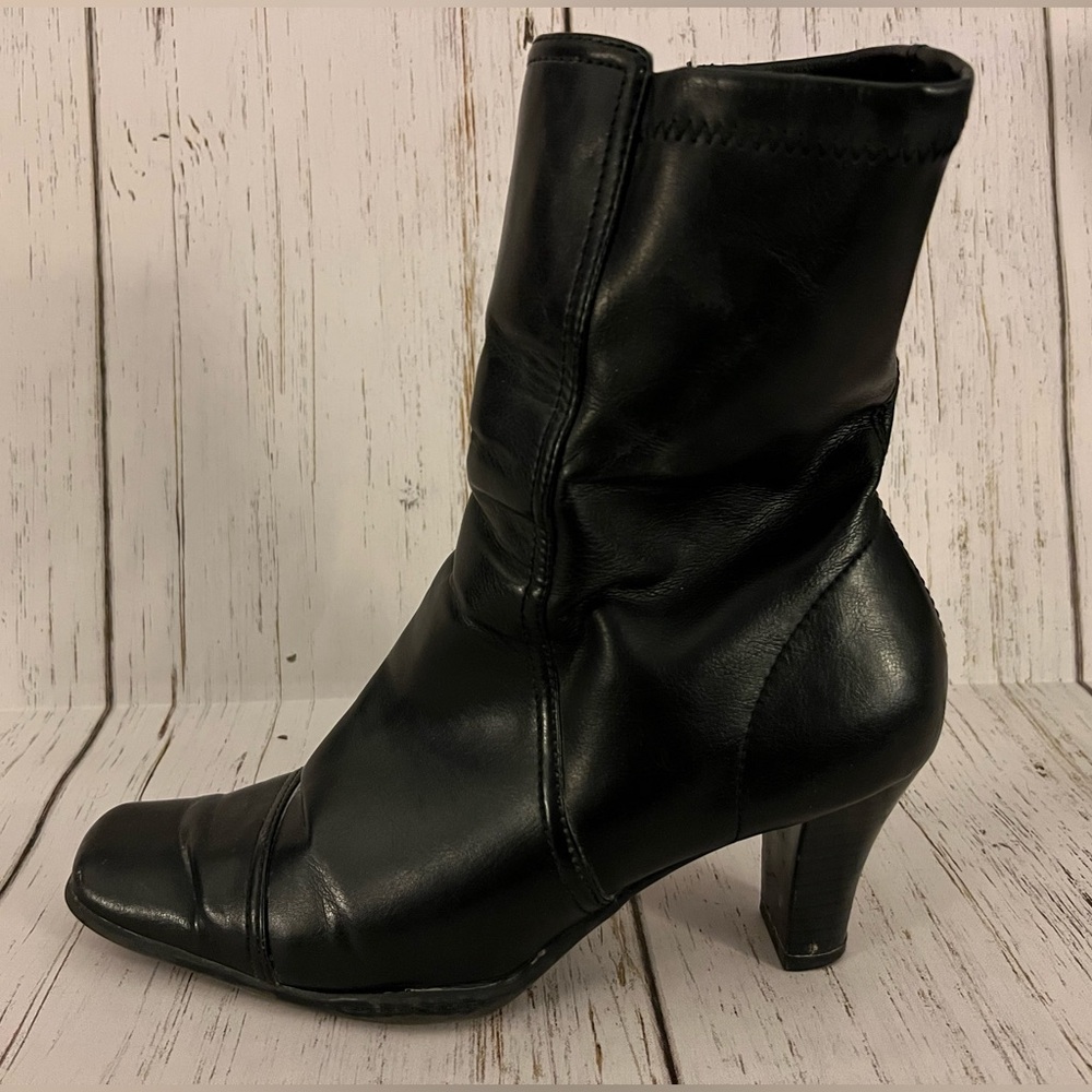 EUC A2 by Aerosoles 3” heeled boots, black women’s size 8.5M